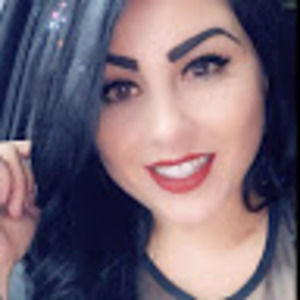 Meet your Posher, Mayra